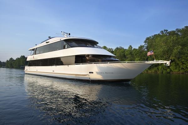 Main Street Lake Cruises