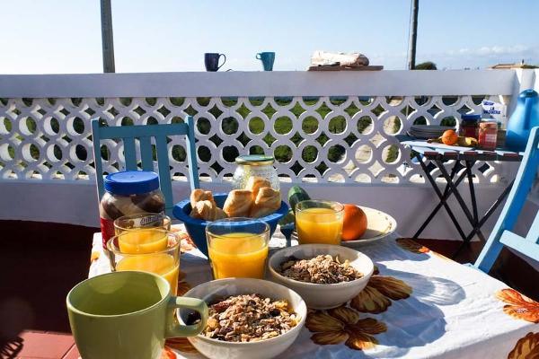 Camino Surf Andalucia - Culinario Package Breakfast and Packed Lunch