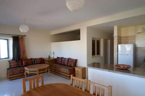 Apartment for up to 4 people just 50m from the beach