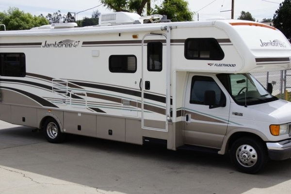 Expedition Motor Homes & 1st Choice RV