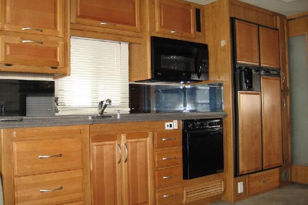 Expedition Motor Homes & 1st Choice RV