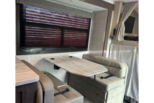 Expedition Motor Homes & 1st Choice RV
