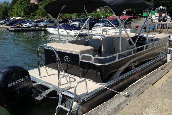 75HP Engine with ski tow bar