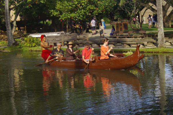 Canoe Ride around Hawaiian villages
