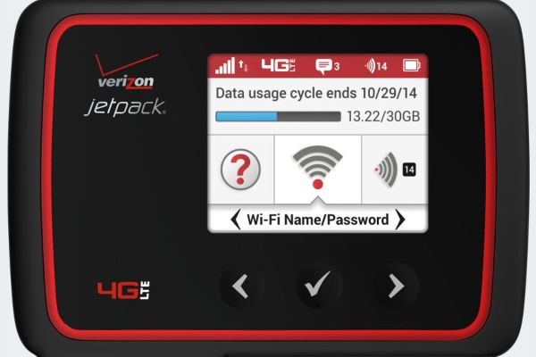The Verizon Jetpack MiFi 6620L supports 4G-XLTE, 4G-LTE and 3G wireless protocols