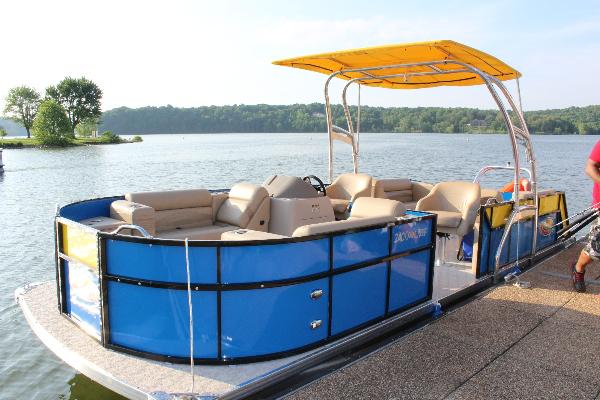 lakehouse rentals with boats kentucky lake