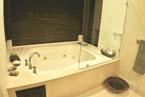 Conchal Vacation Rental Penthouse Jetted Tub