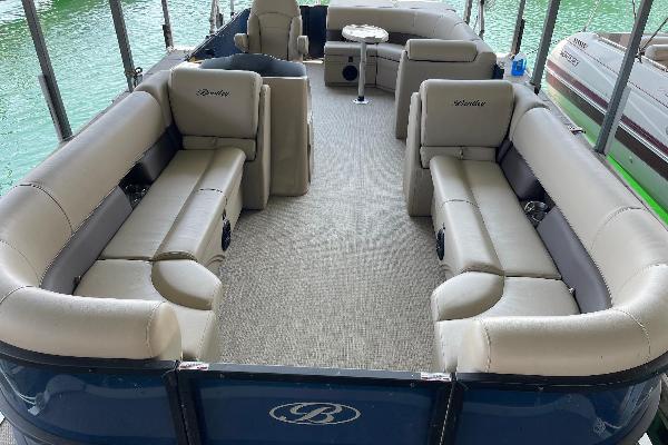 15 Passenger Pontoon Boat