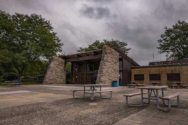 Building at Quarry Lake Park 