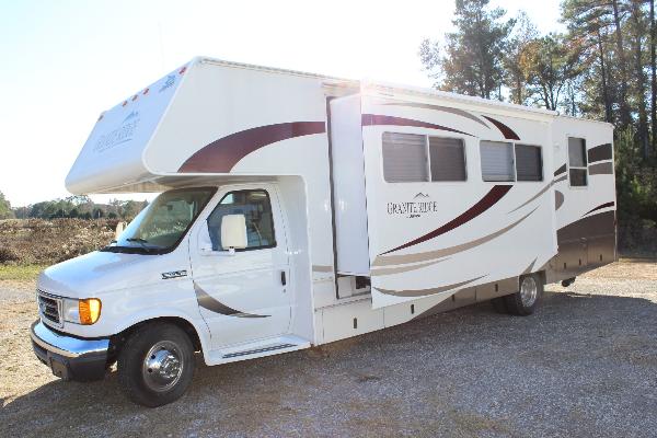 32' Class C with Slide-out, 2006 Granite Ridge by Jayco