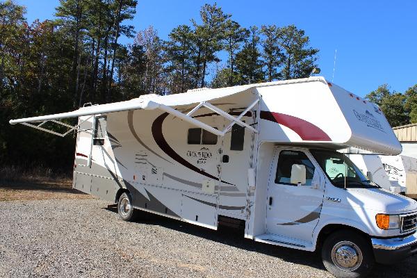 32' Class C with Slide-out, 2006 Granite Ridge by Jayco