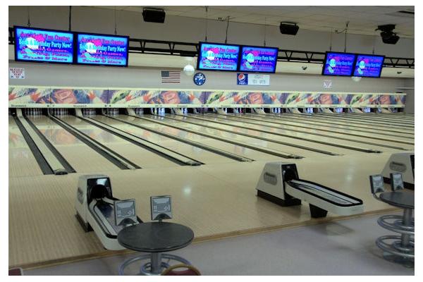 Bowling Lanes with New Automatic Scoring