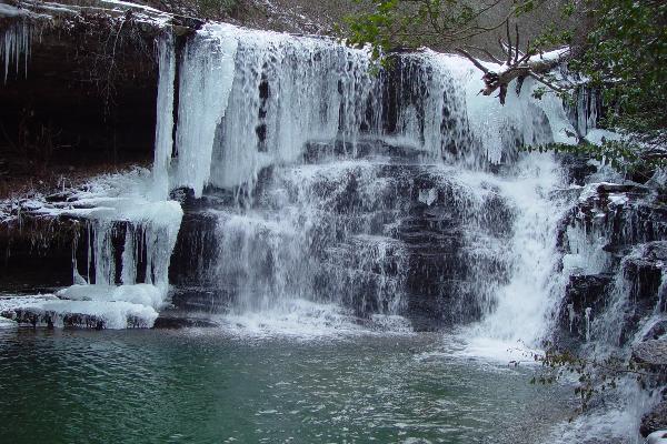 Chinquapin Falls