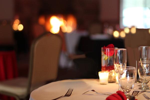 Intimate Dining